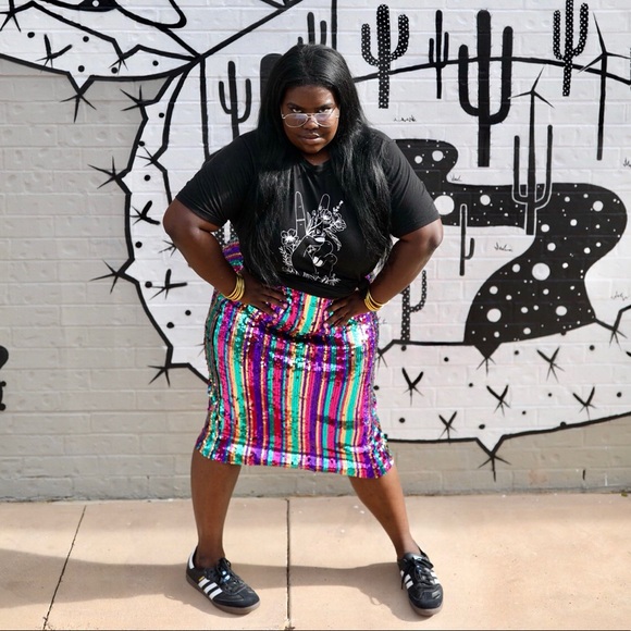 Multi Colored Sequin Pencil Skirt - Picture 3 of 5